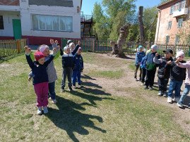 Спортивный досуг "Веселые старты" Спортивный досуг "Веселые старты".